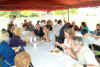 lunch.jpg (36173 bytes)